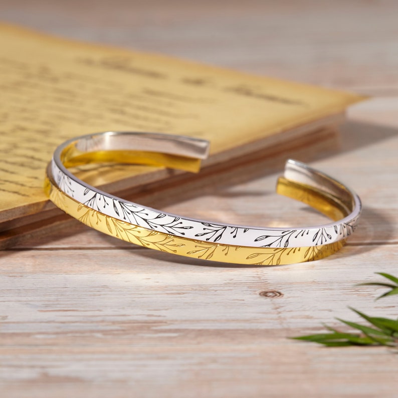 Cute bracelet gift